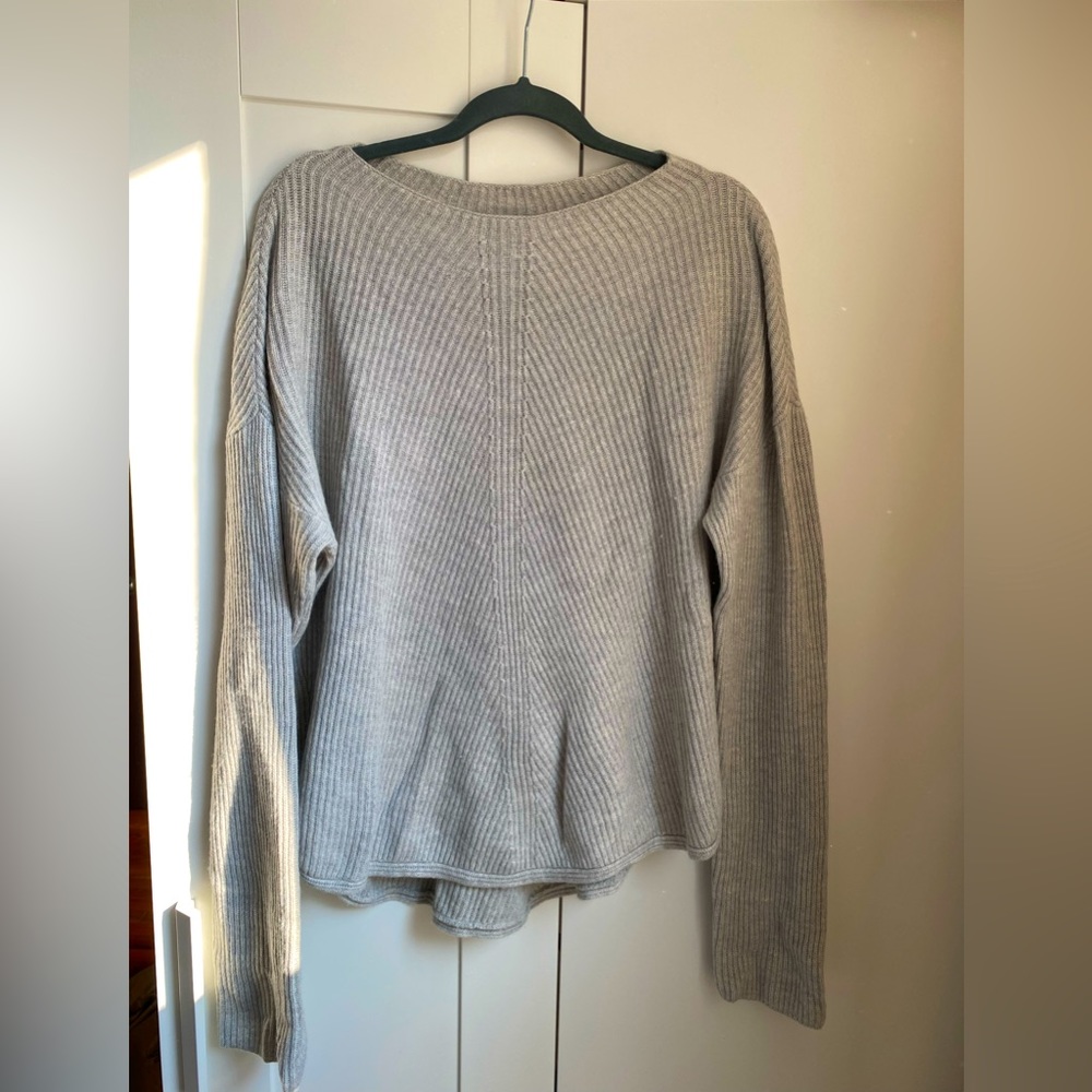 Babaton Aritzia Wool Sweater